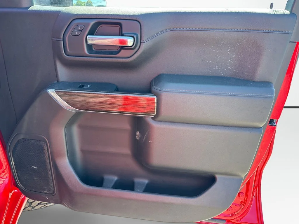 Used 2020 Red Chevrolet RST image 15