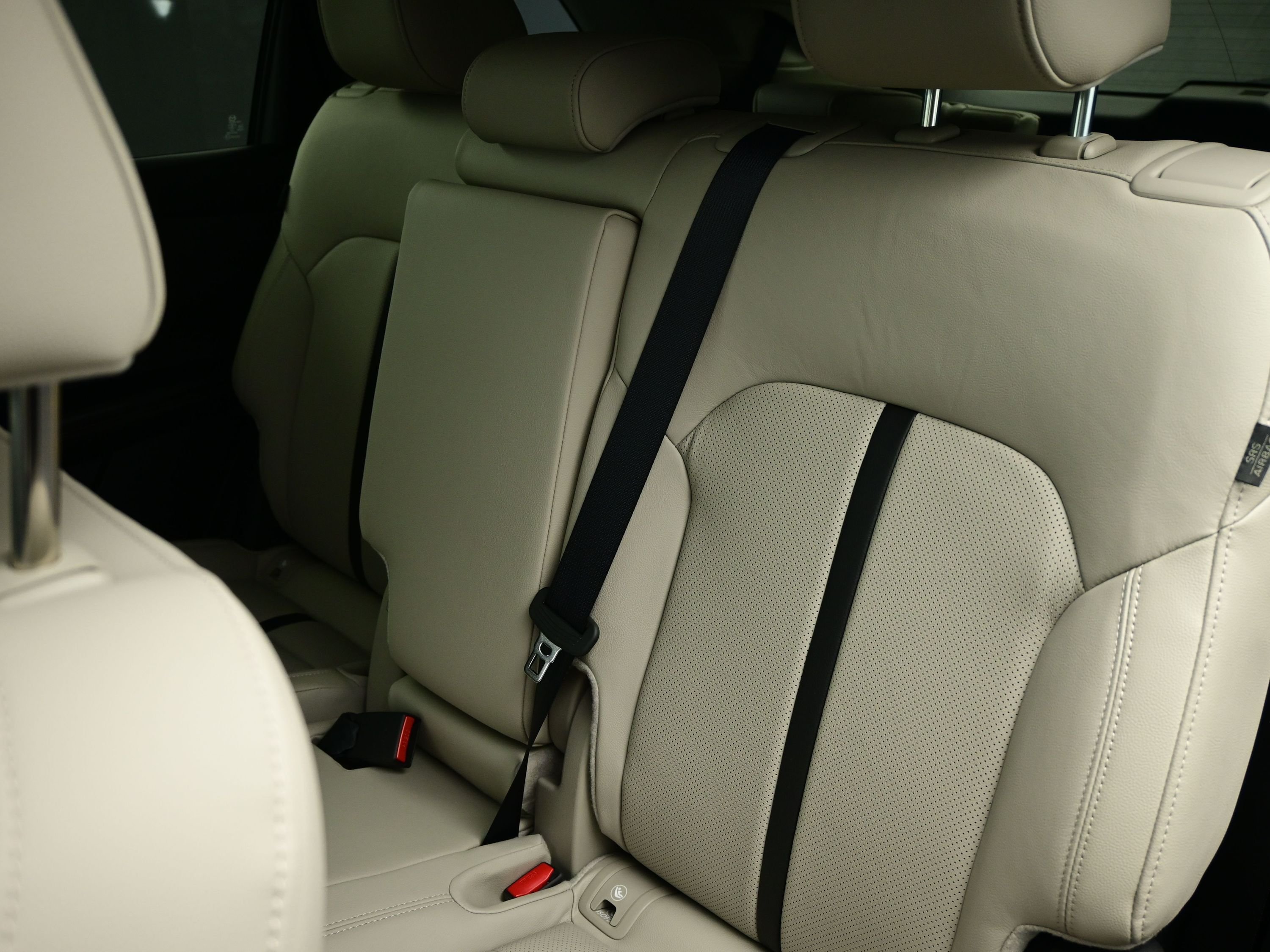 2026 Mazda CX-90 Premium Package - Photo 37