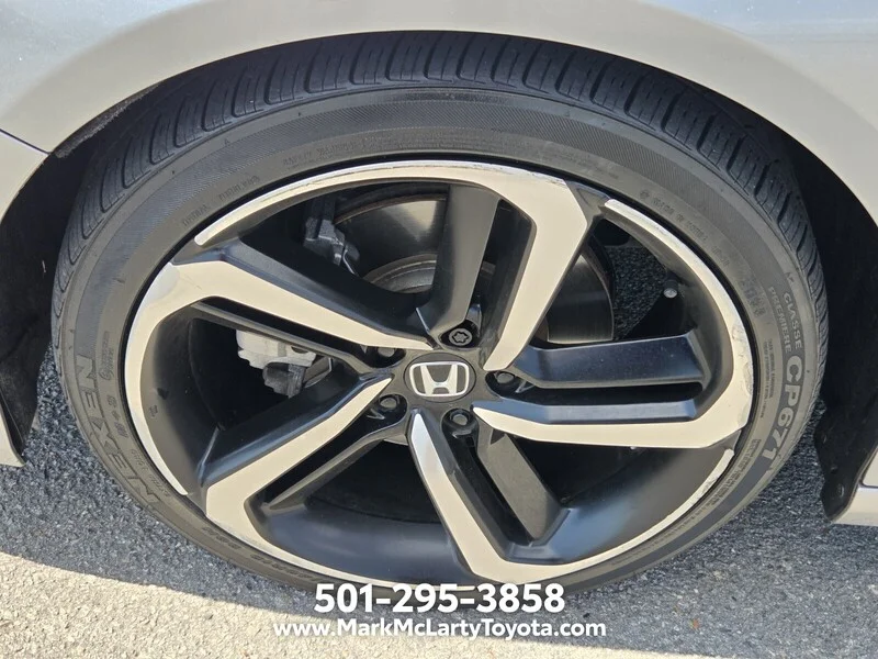 Used 2018 SILVER Honda SPORT 1.5T CVT image 16