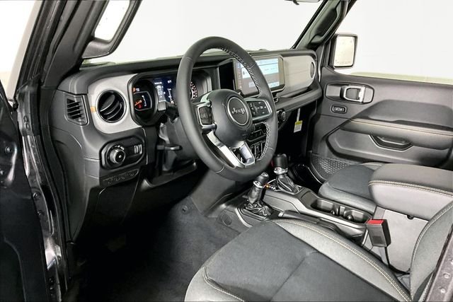 2026 Jeep Wrangler 4-Door Sahara - Photo 8