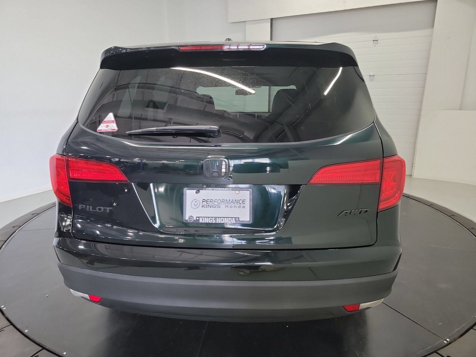 Used 2016 Black Forest Pearl Honda EX-L image 6