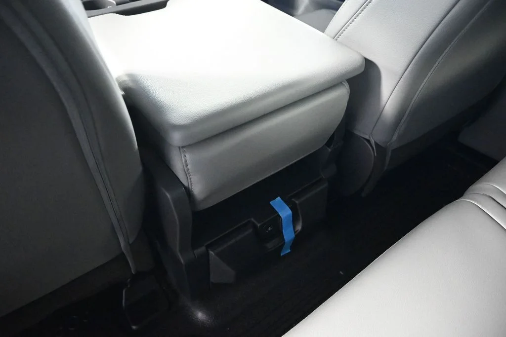 2025 Ford F-450 Super Duty Chassis Cab XL - Photo 20