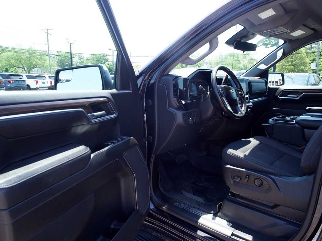 Certified Used 2022 Dark Ash Metallic Chevrolet LT image 8