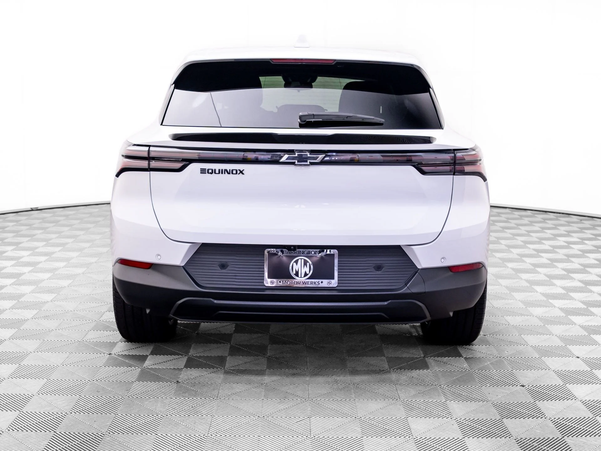 Used 2026 White Chevrolet LT image 4