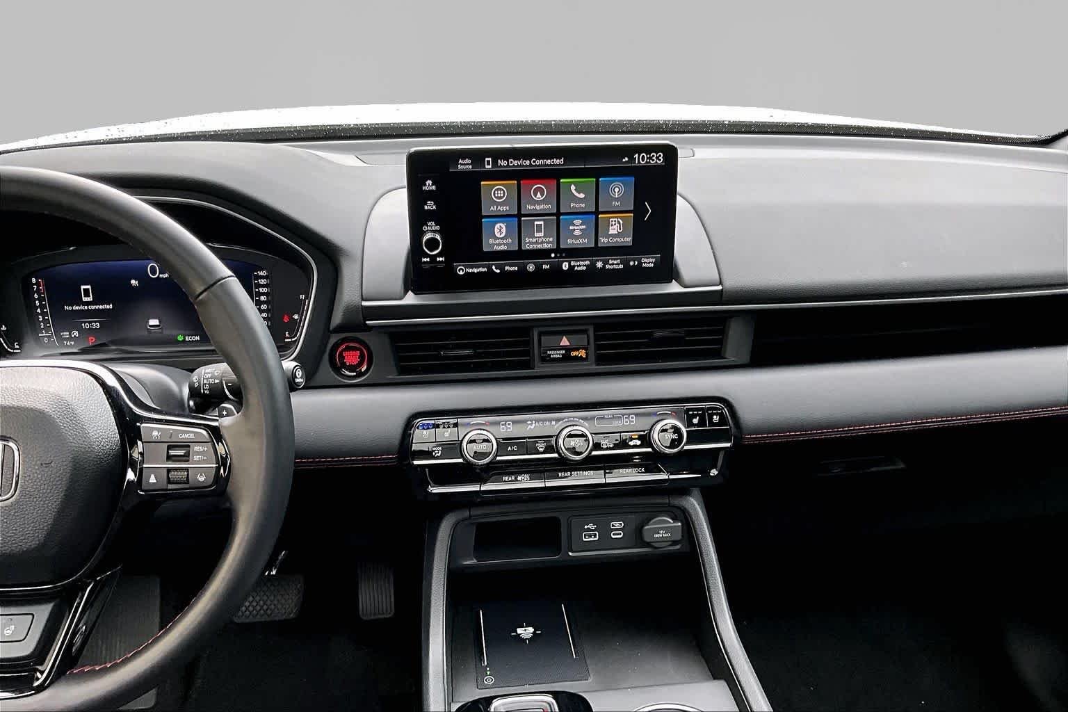Used 2025 Platinum White Pearl Honda Black Edition image 7