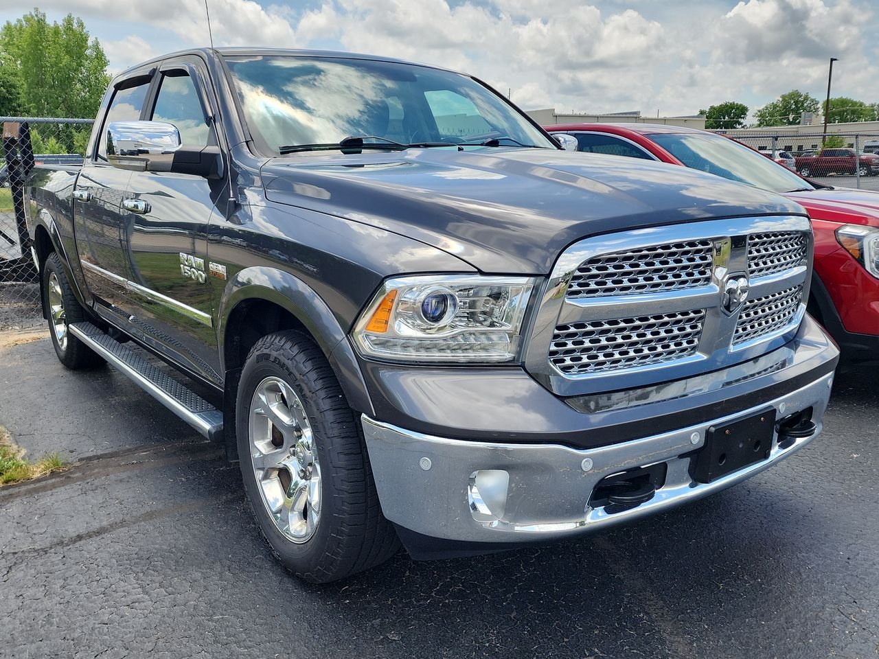 Used 2018 Granite Crystal Metallic Clearcoat Ram Laramie image 1