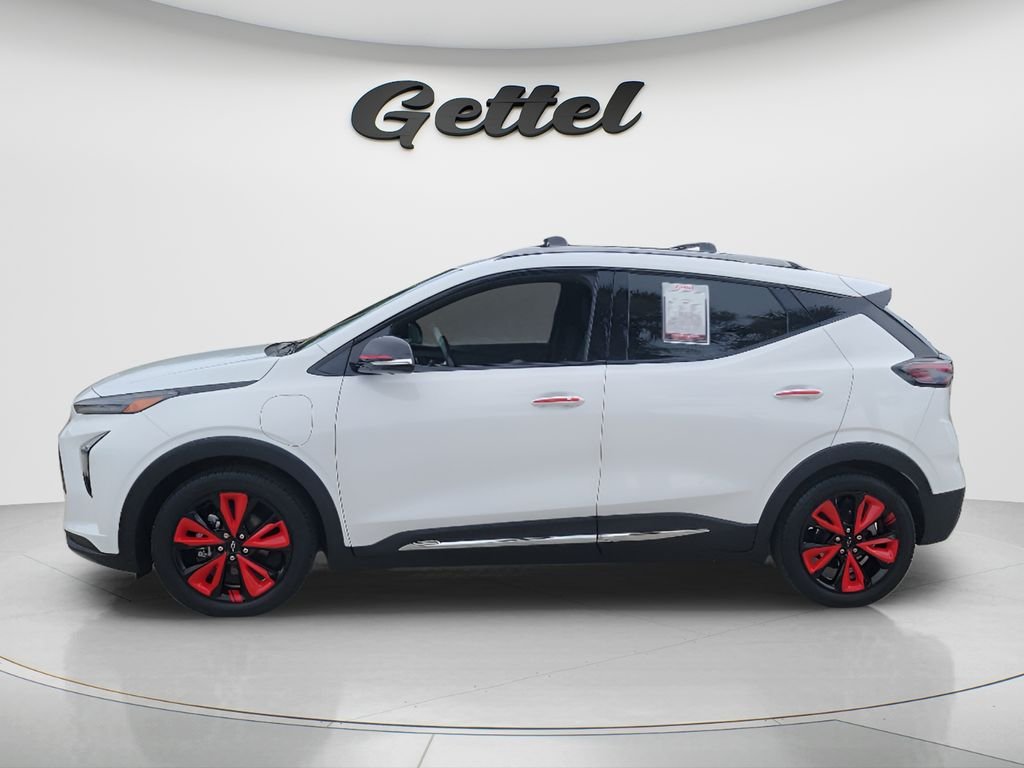 Used 2023 White Chevrolet Premier image 8