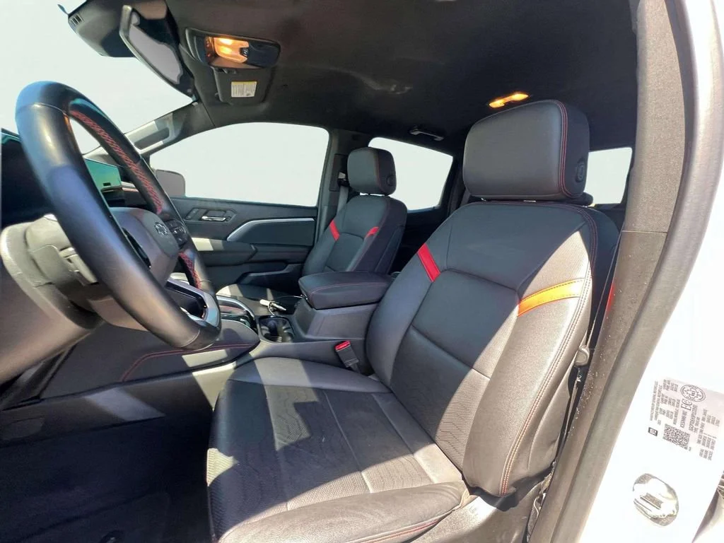 Certified Used 2023 Summit White Chevrolet Z71 image 19