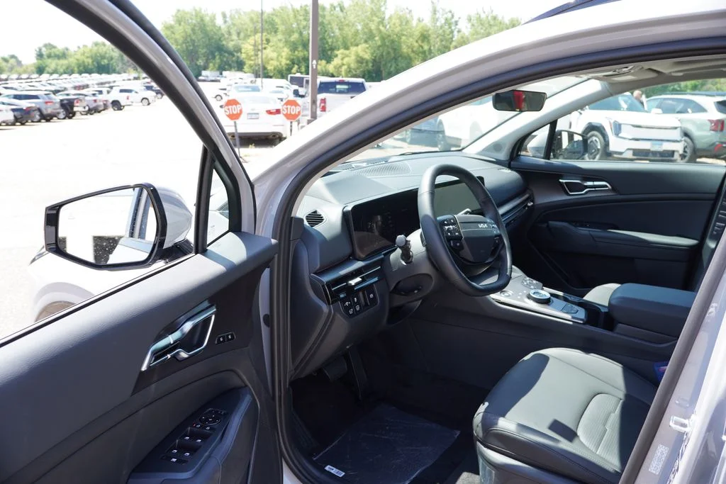 New 2027 Wolf Gray Kia SX-Prestige image 10