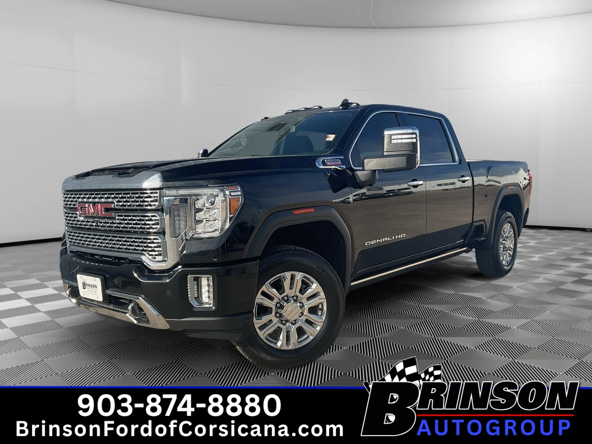 Used 2022 Onyx Black GMC Denali image 1