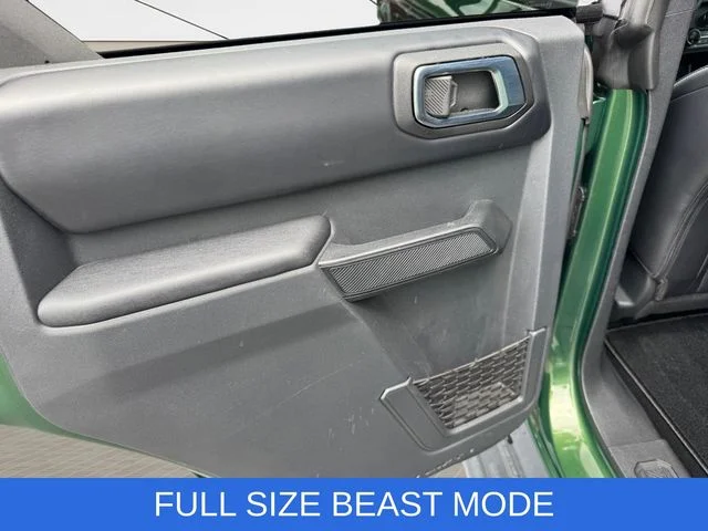 Used 2025 Green Ford Outer Banks image 16