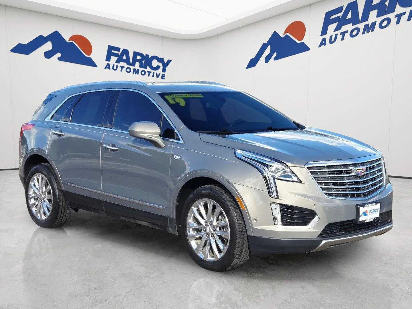 Used 2019 Bronze Dune Metallic Cadillac Platinum AWD image 3
