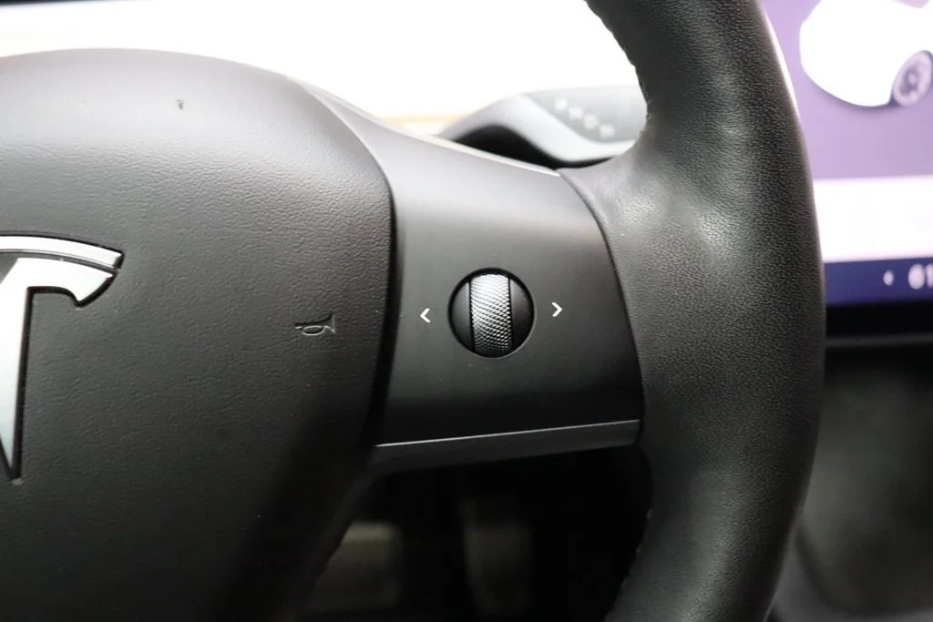 Used 2022 Pearl White Multi-Coat Tesla Performance image 49