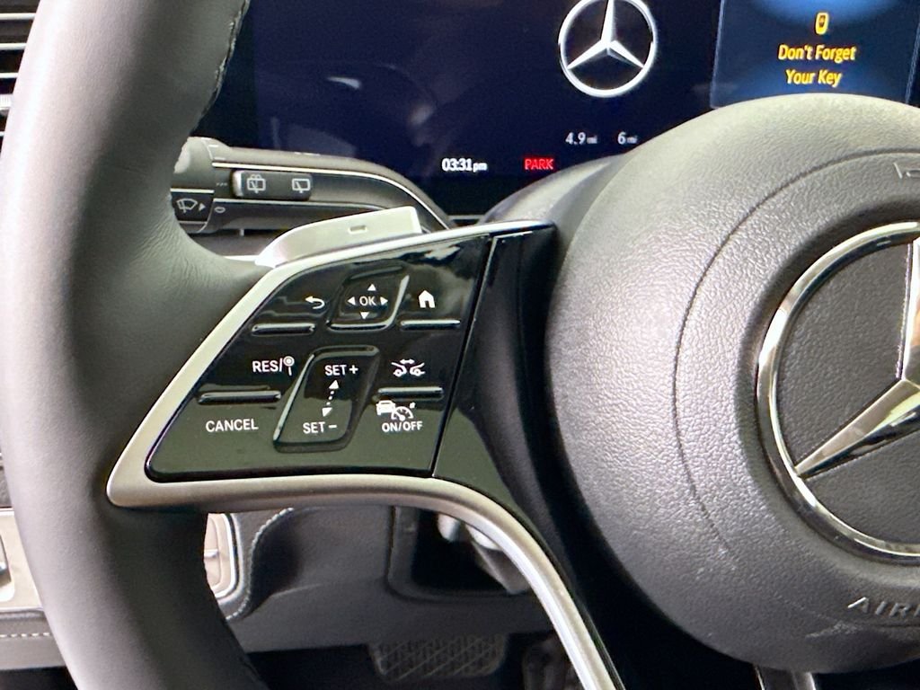 New 2026 MANUFAKTUR Ireland Mid Green Metallic Mercedes-Benz GLE 350 image 12