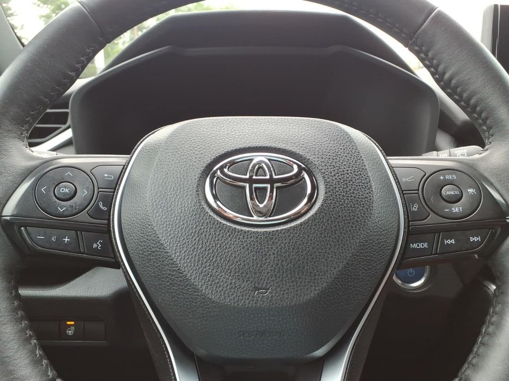 Used 2022 Silver Sky Metallic Toyota Hybrid SE image 22