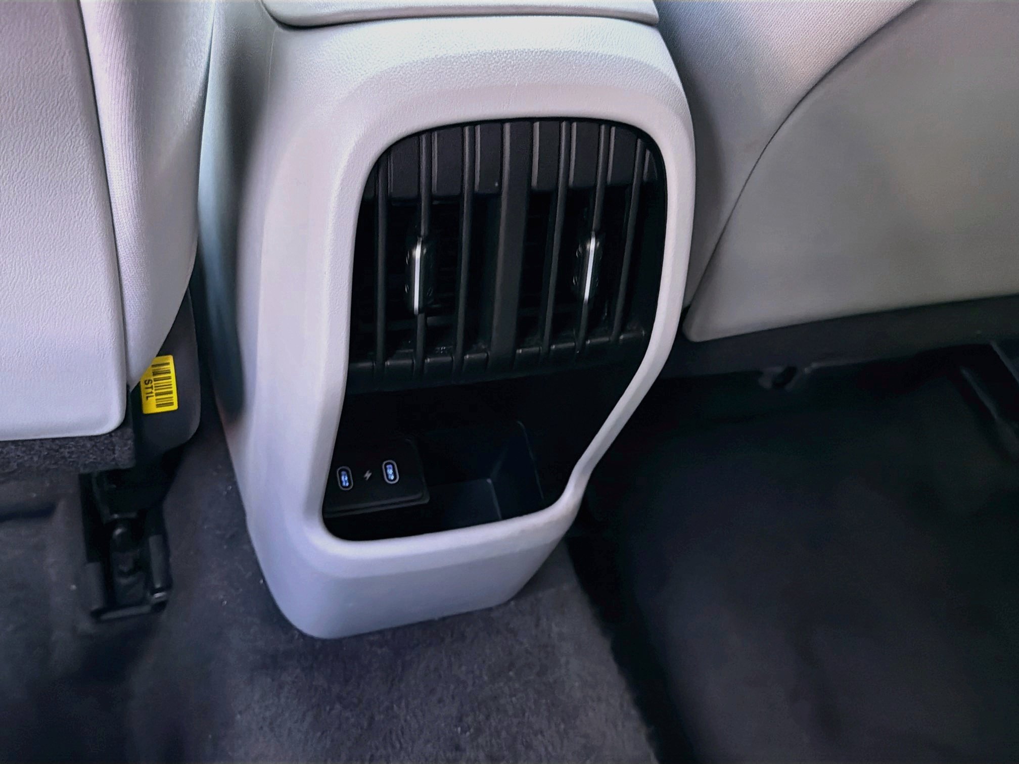 Used 2024 Abyss Black Pearl Hyundai SEL image 20