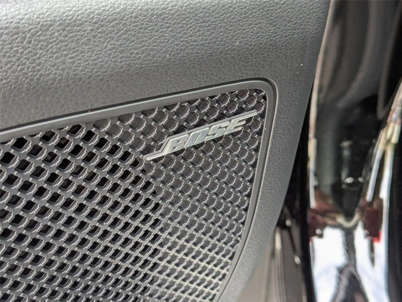 2025 Hyundai Tucson Limited - Photo 13