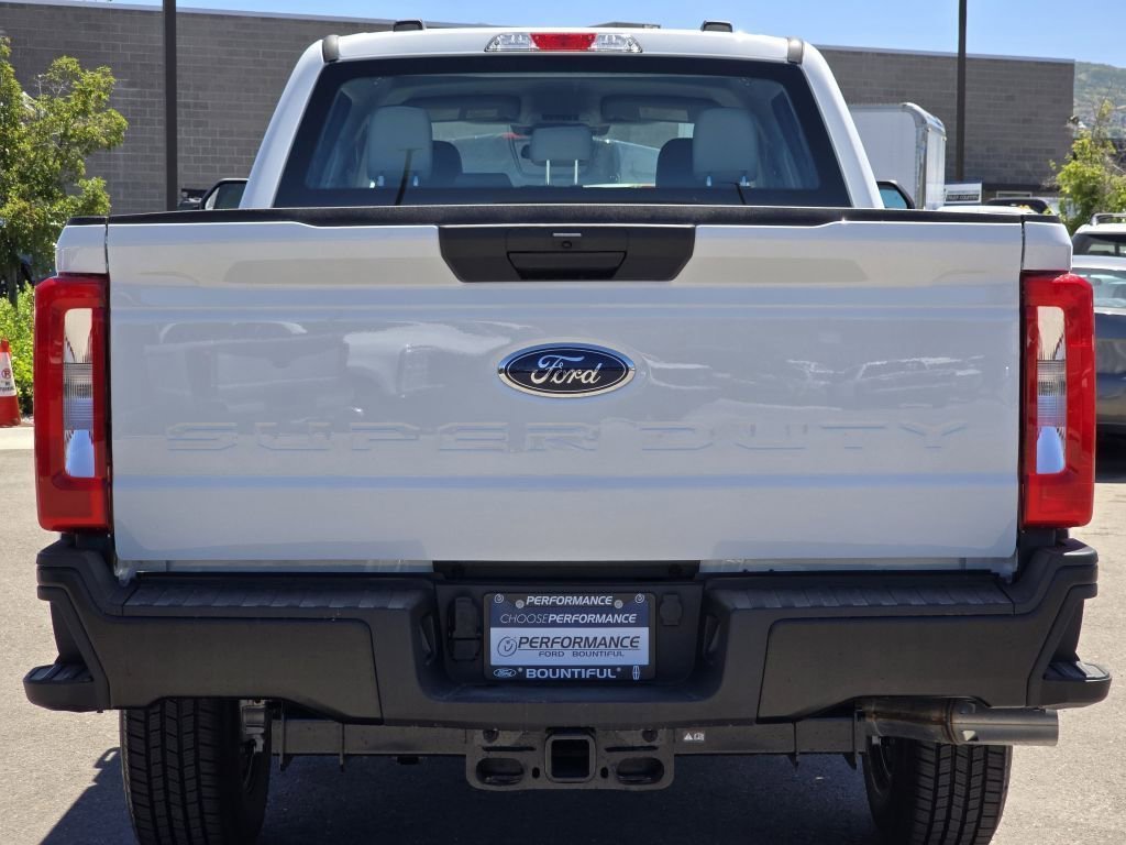 New 2026 Oxford White Ford XL image 21