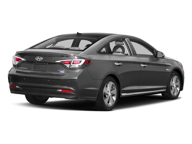 Used 2017 Pewter Gray Metallic Hyundai Limited image 2