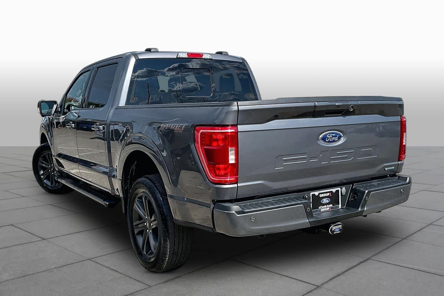 Used 2023 Carbonized Gray Metallic Ford XLT image 12