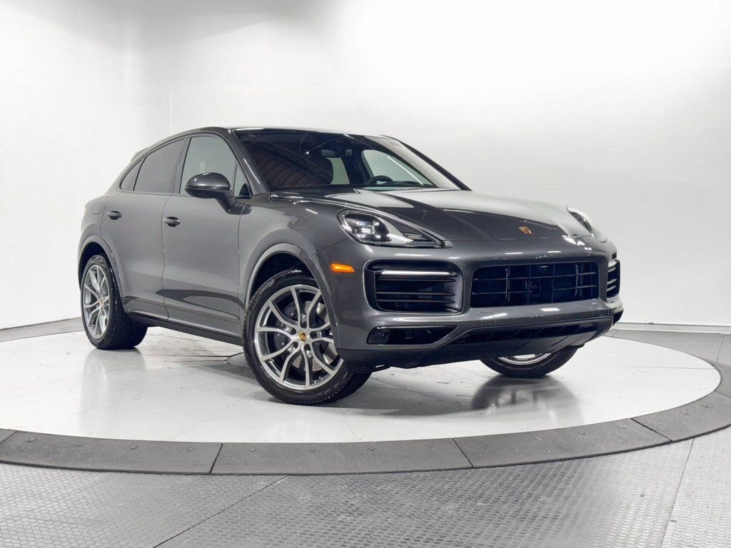 2023 Porsche Cayenne Coup Base