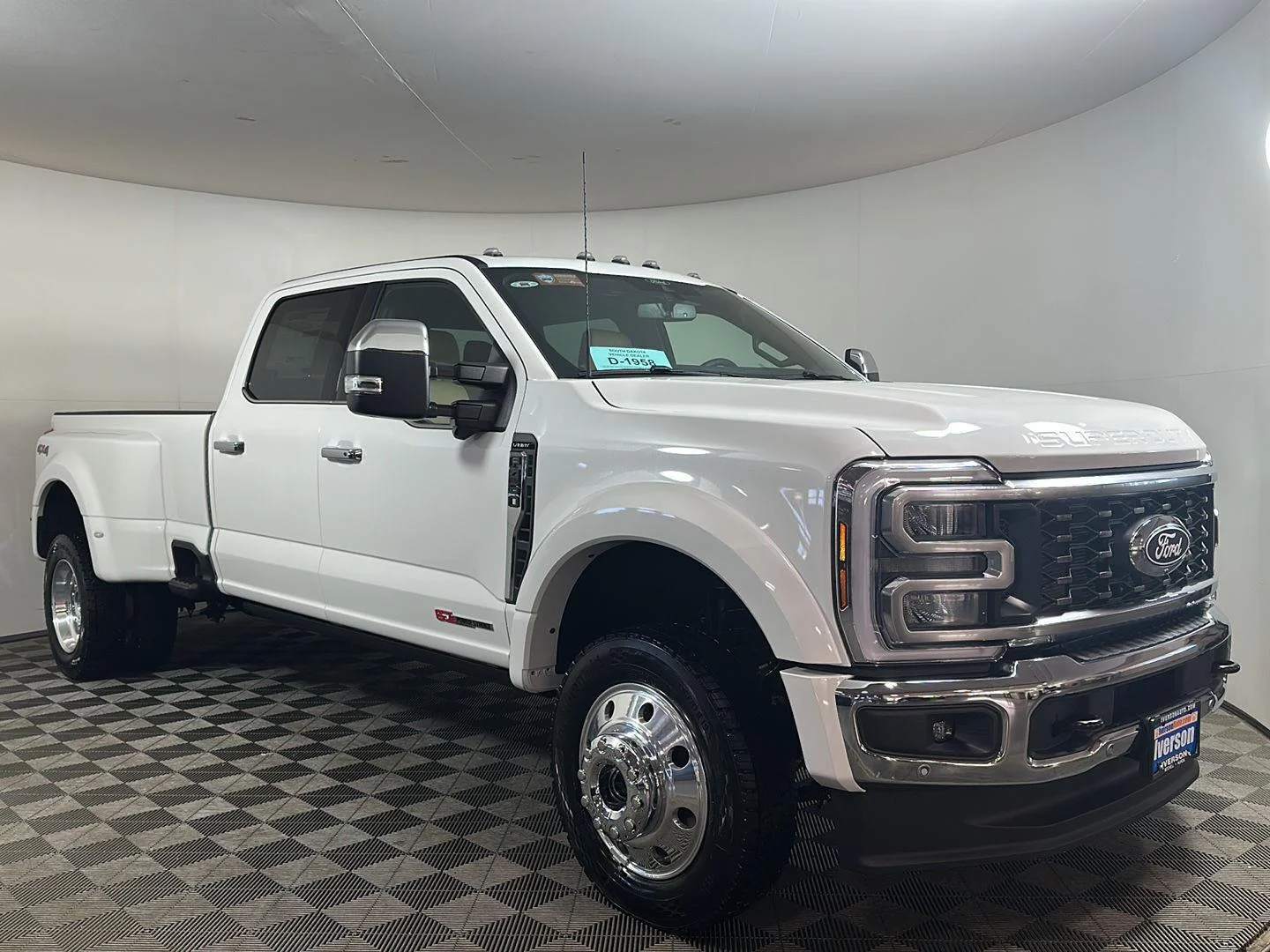 2027 Ford F-450 Super Duty