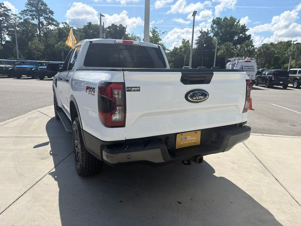 Certified Used 2024 Oxford White Ford XLT image 5