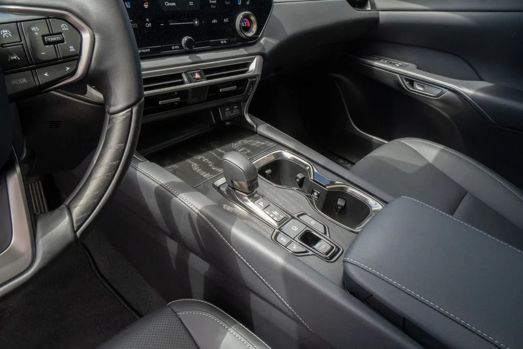 Used 2024 Silver Lexus 350h Premium image 14