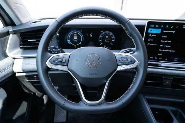 New 2025 Silver Volkswagen 2.0T S image 15