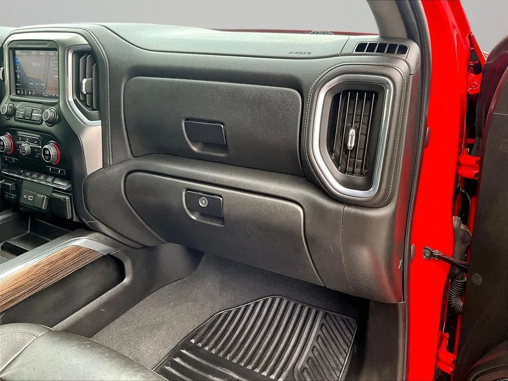 Used 2021 Red Chevrolet RST image 18
