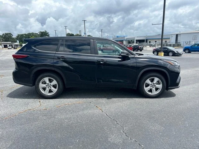 Used 2023 Black Toyota LE image 5
