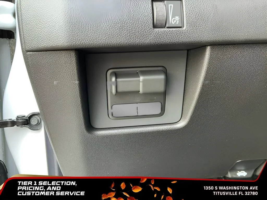New 2026 Summit White GMC Elevation image 26