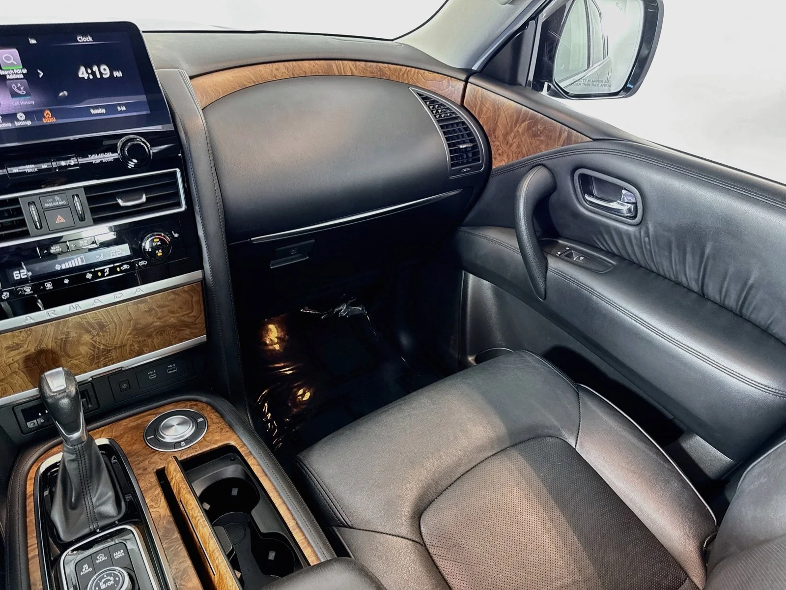 Used 2024 Hermosa Blue Pearl Nissan SL image 22