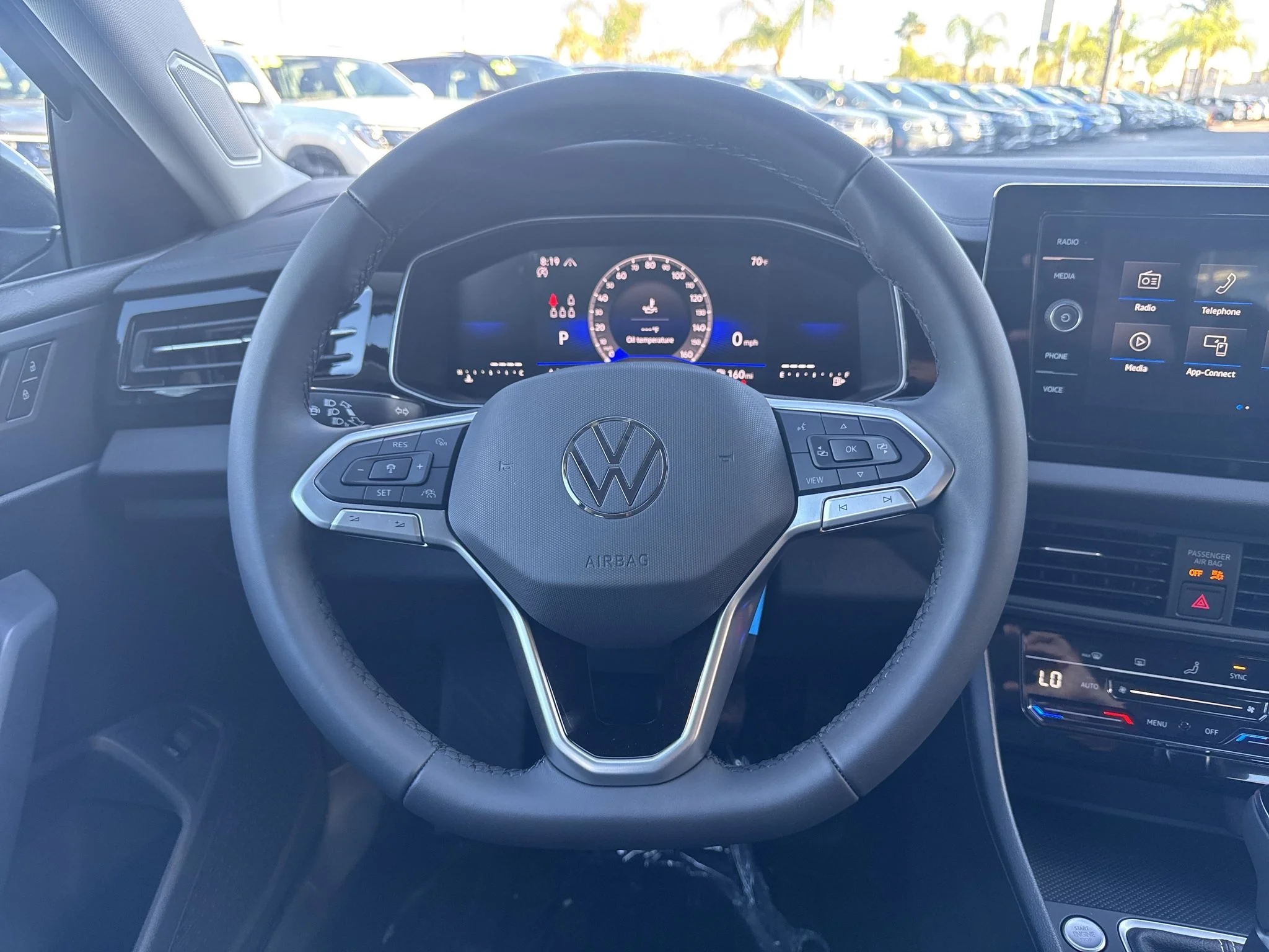 New 2027 Platinum Gray Metallic Volkswagen S image 18