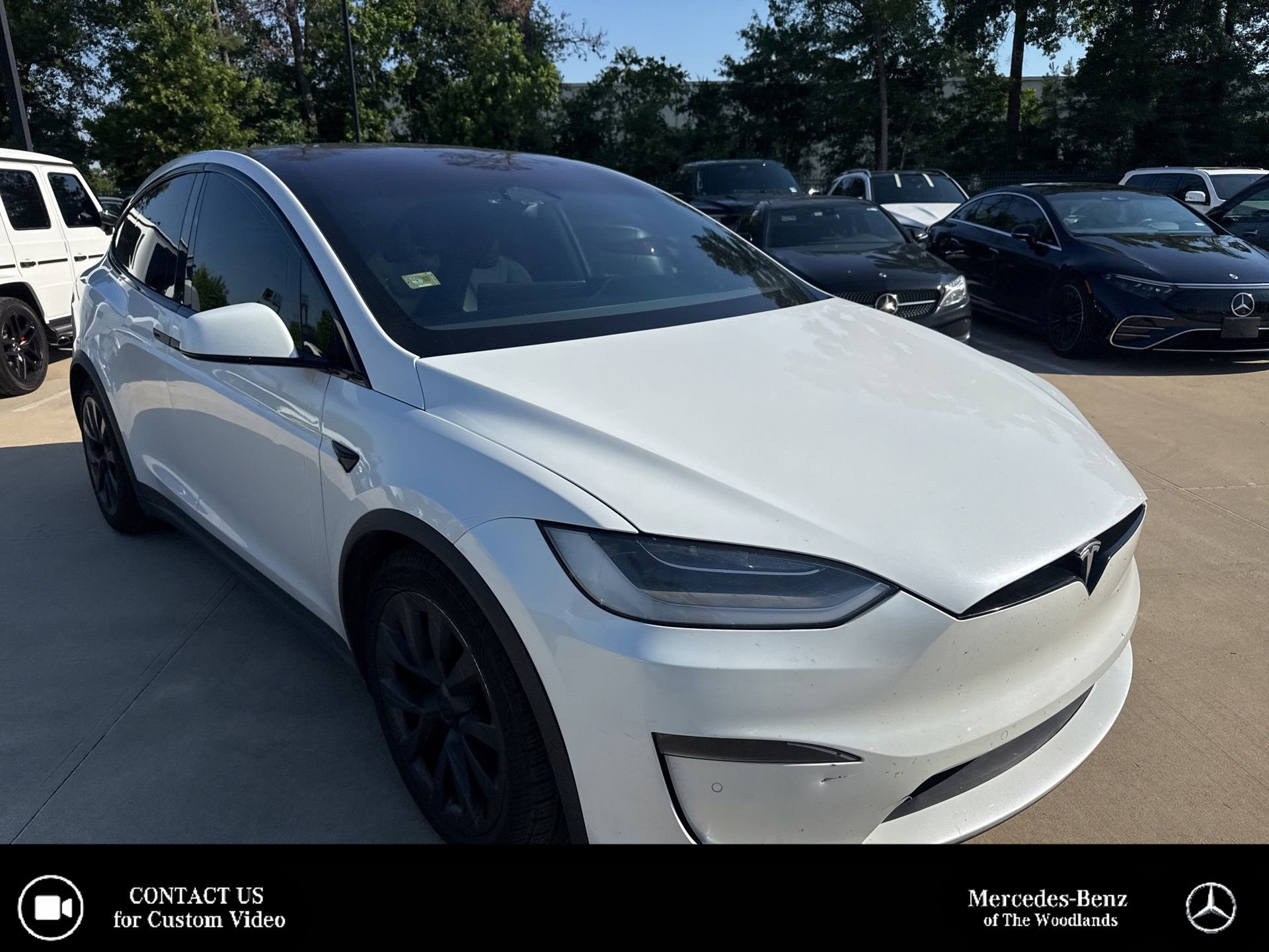 2023 Tesla Model X Long Range's photo