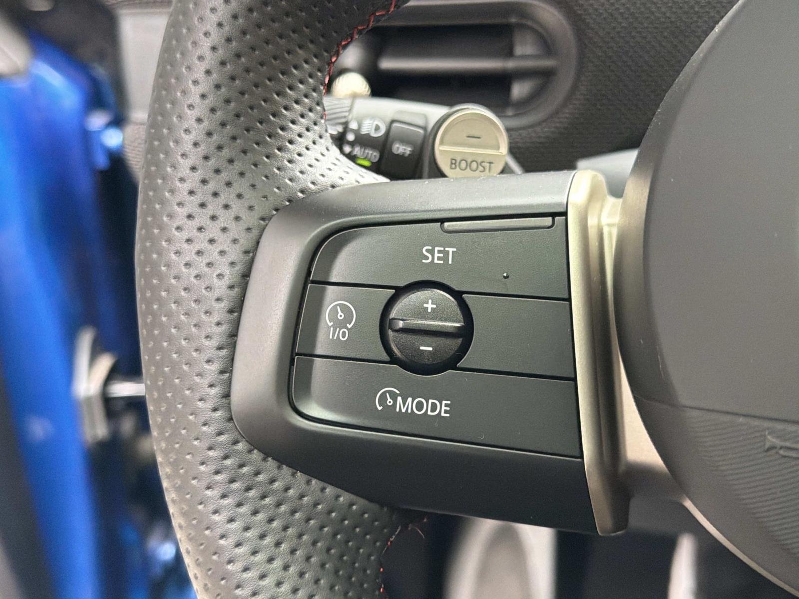Used 2026 Icy Sunshine Blue Metallic MINI Cooper S FWD image 13