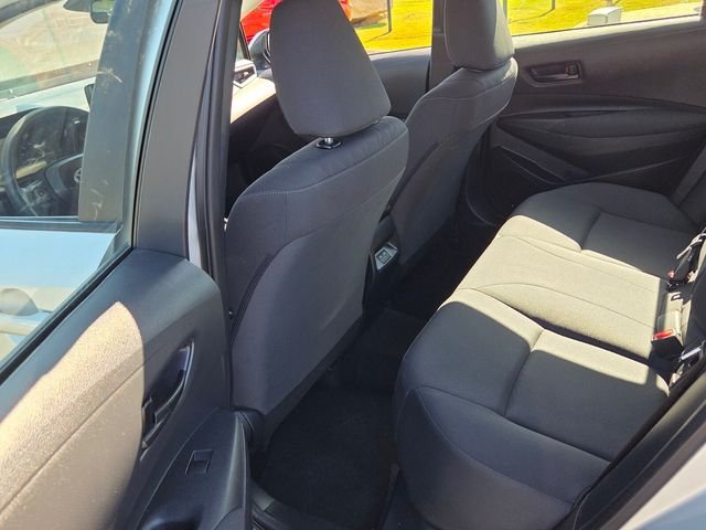 Used 2023 Silver Toyota LE image 7