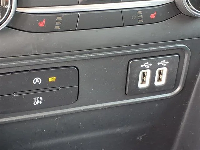 Used 2020 Smoke Ford SE image 12