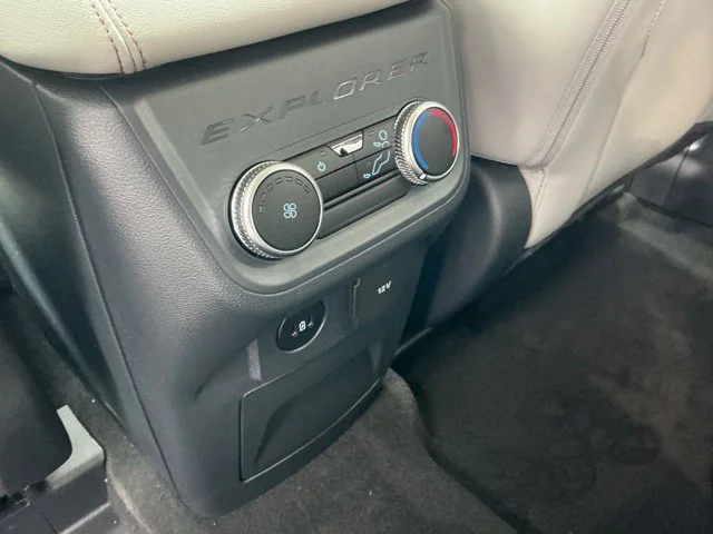 New 2026 Vapor Blue Metallic Ford Active image 26