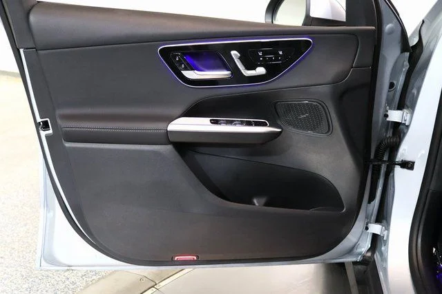 2025 Mercedes-Benz GLC Base - Photo 18
