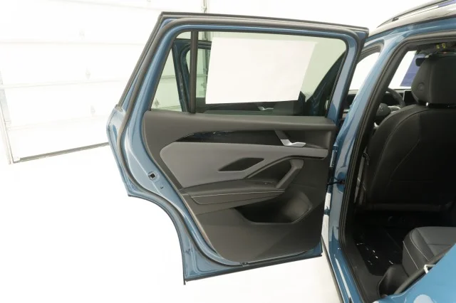 2026 Volkswagen Tiguan SE R-LINE BLACK - Photo 17