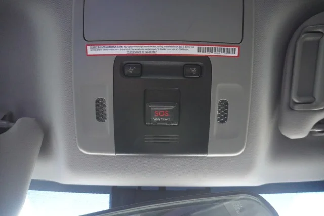 Used 2019  Toyota LE image 31