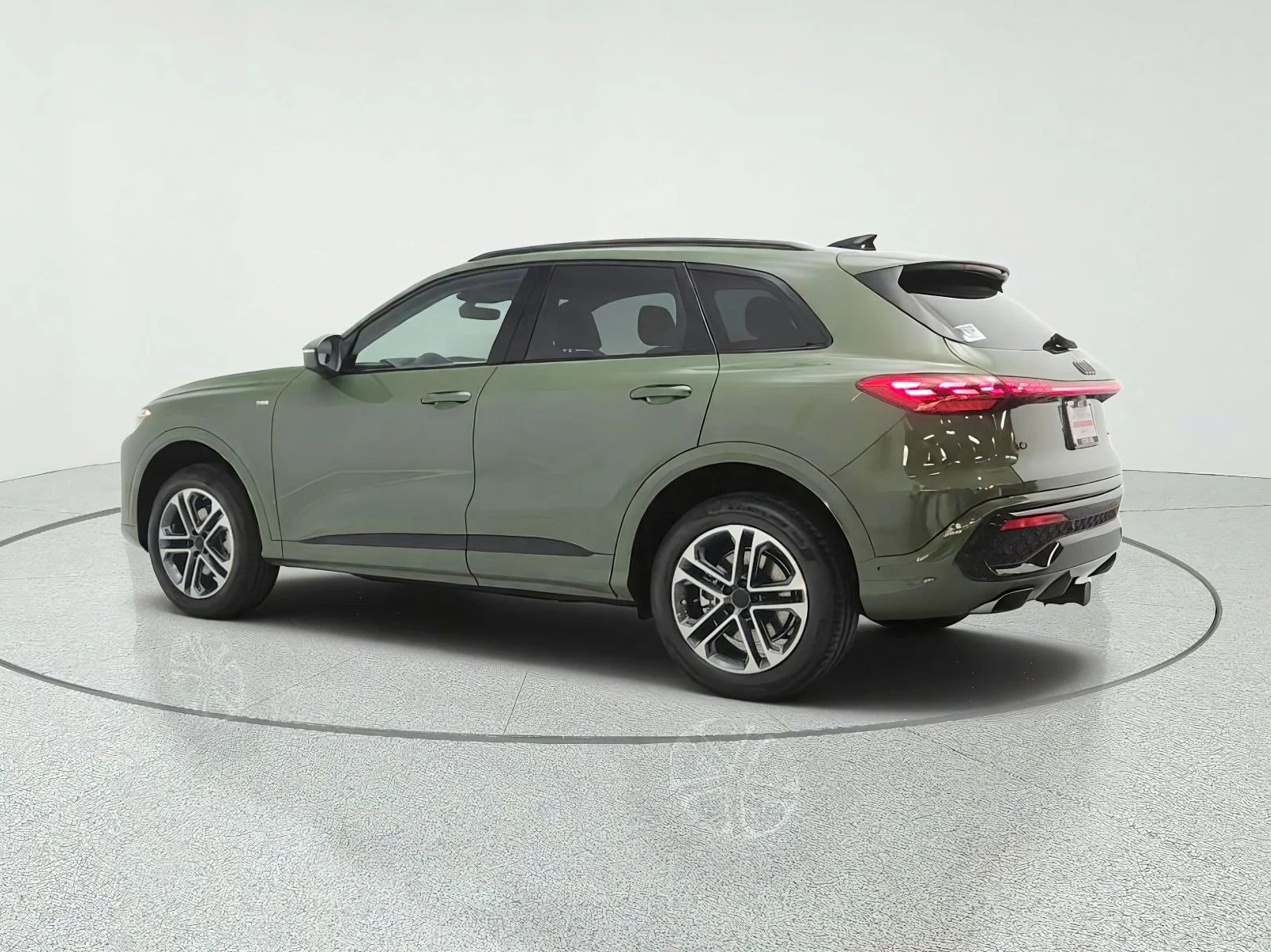 New 2026 District Green Metallic Audi Premium 2.0 TFSI quattro image 7