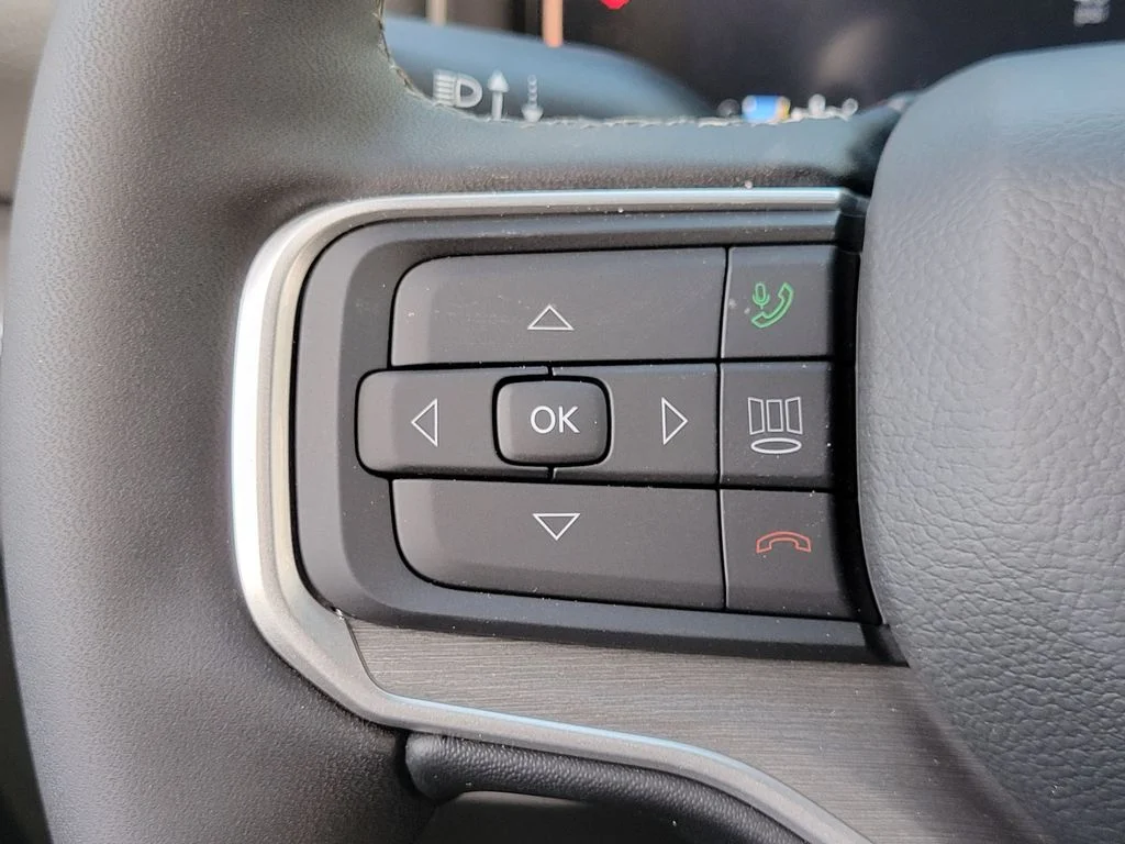 2026 Jeep Grand Wagoneer photo 4