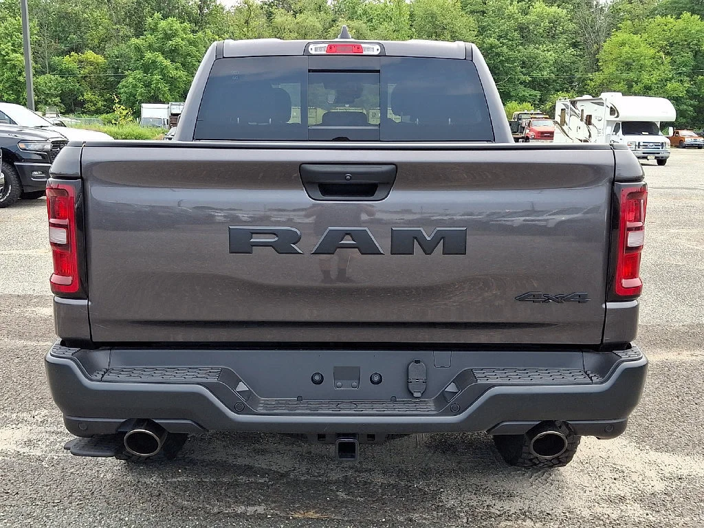 New 2026 Granite Crystal Metallic Clear-Coat Exterior Paint RAM Warlock image 7