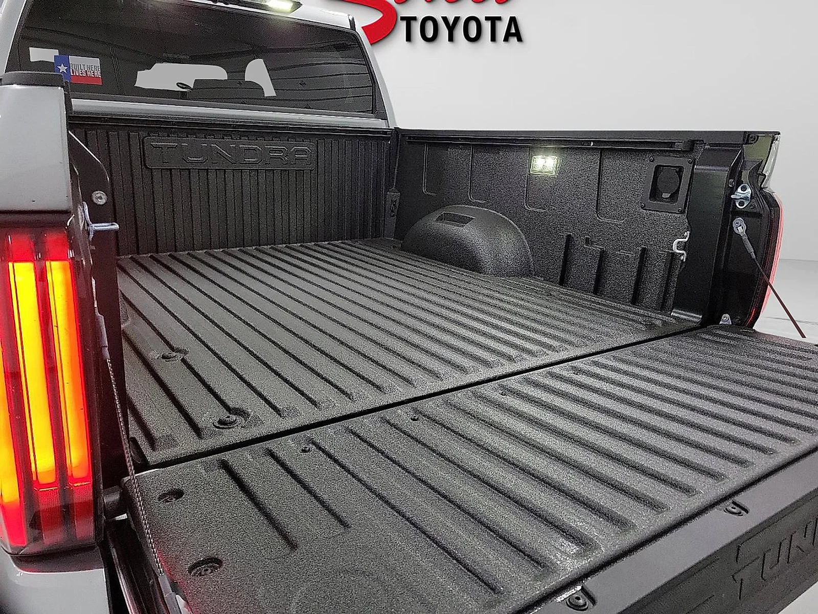 New 2026 Celestial Silver Metallic Toyota Platinum image 7
