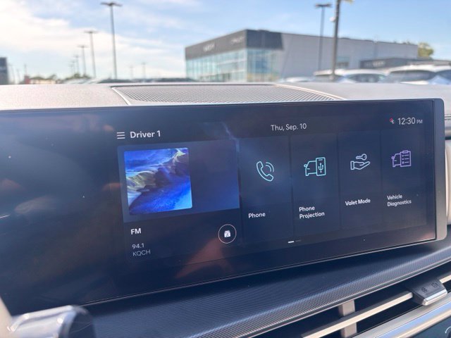 Used 2024 Black Hyundai SEL image 20