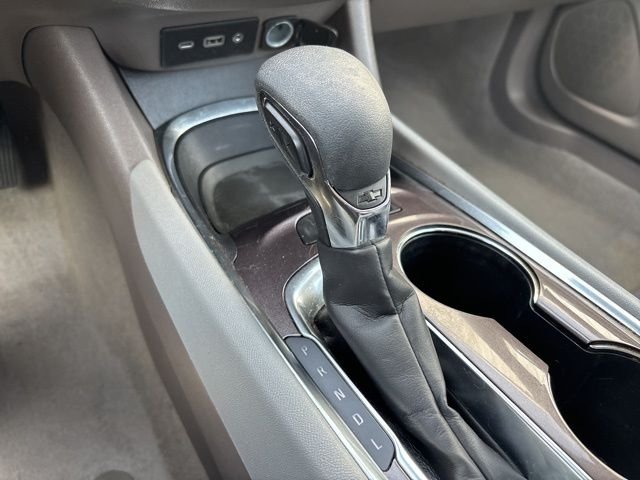 Used 2024 Gray Chevrolet LT image 23