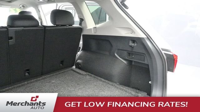 Used 2022 White Volkswagen 2.0T SE image 19