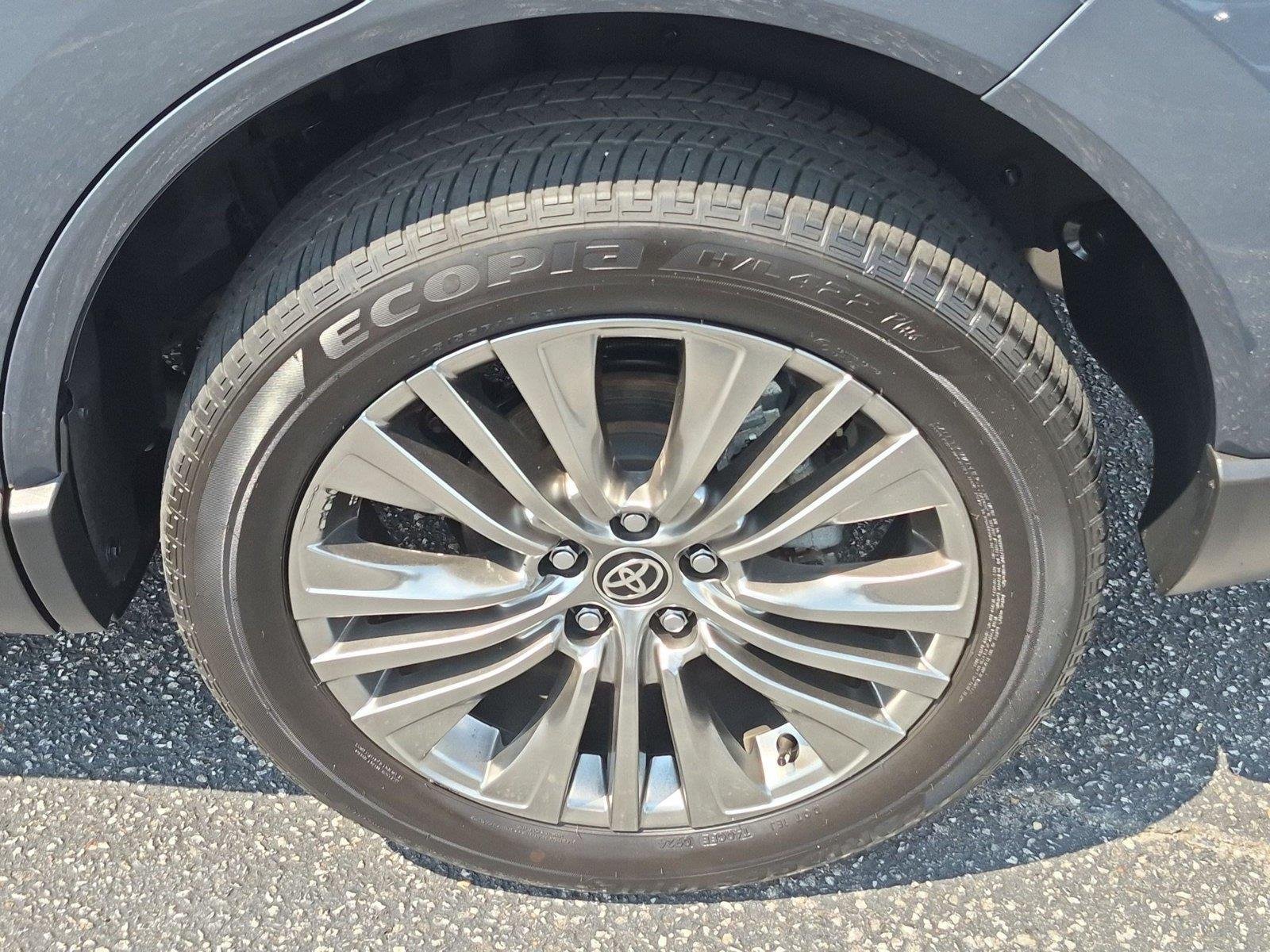 Used 2024 Coastal Gray Metallic Toyota XLE image 11